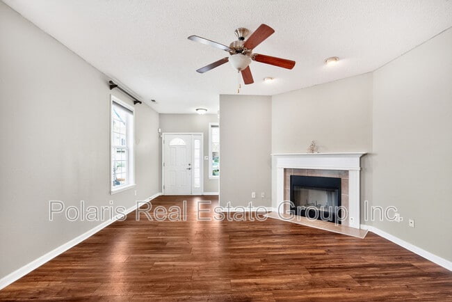 Photo - 3696 White Cliff Way