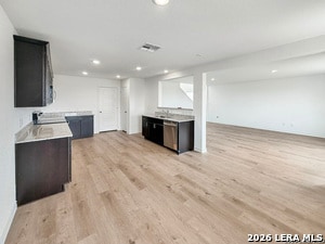 Photo - 930 Bluegrass Pt