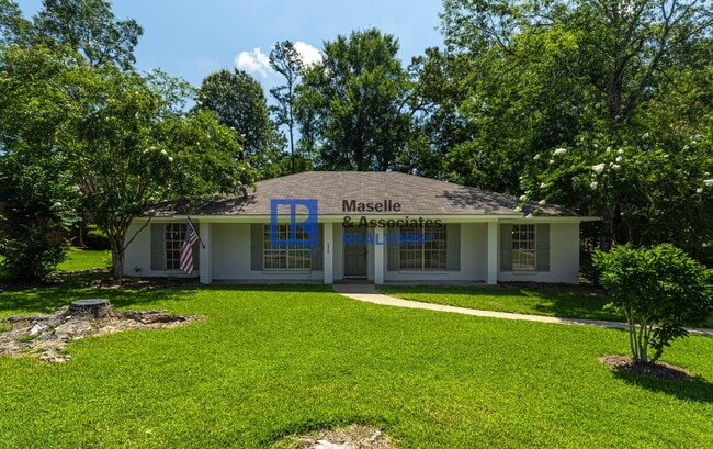 Charming 4-Bed, 2.5-Bath Home in the Heart... - Charming 4-Bed, 2.5-Bath Home in the Heart...