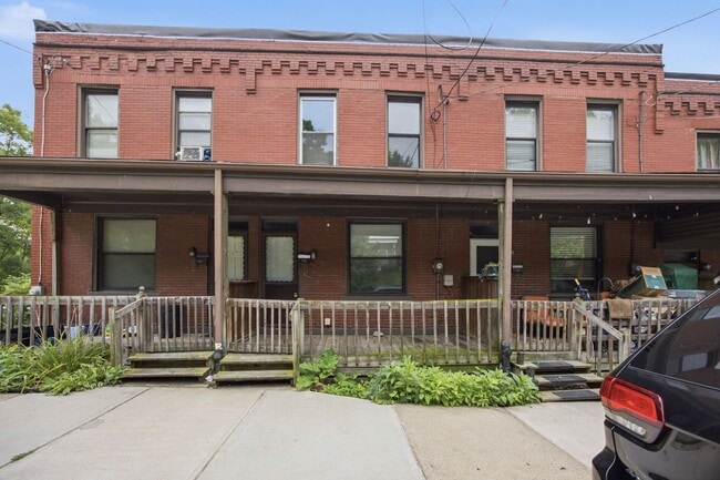 Photo - 225 Luray St Unit 219