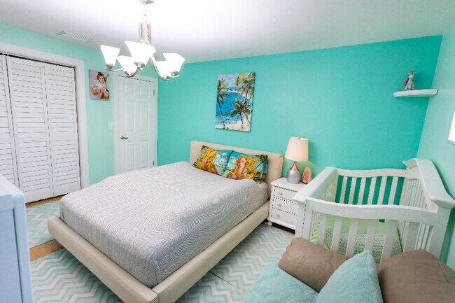 351 SW 66th Ave