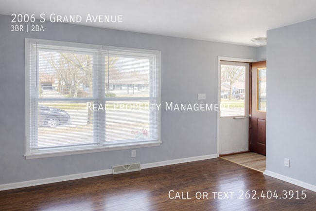 Photo - 2006 S Grand Ave