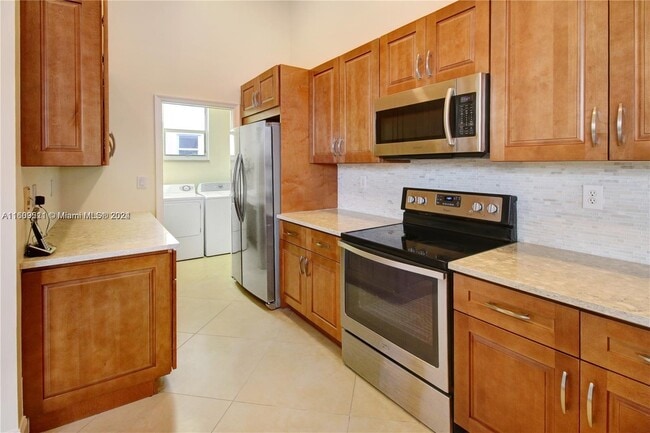 Photo - 12318 NW 25th St