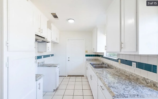 Photo - 107 Oak Valley Dr