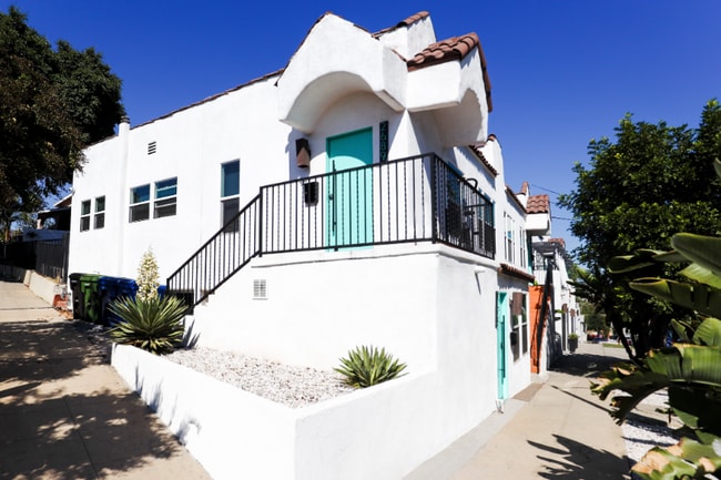 Photo - 1023 Tremont St Unidad 2689