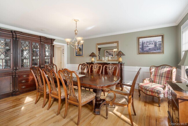 Photo - 156 Maggie Dr