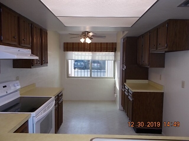 Photo - 2525 E Prince Rd