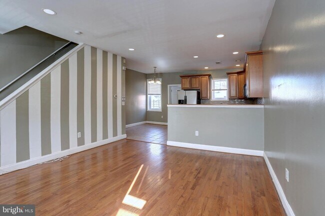 Photo - 3706 Harlem Ave