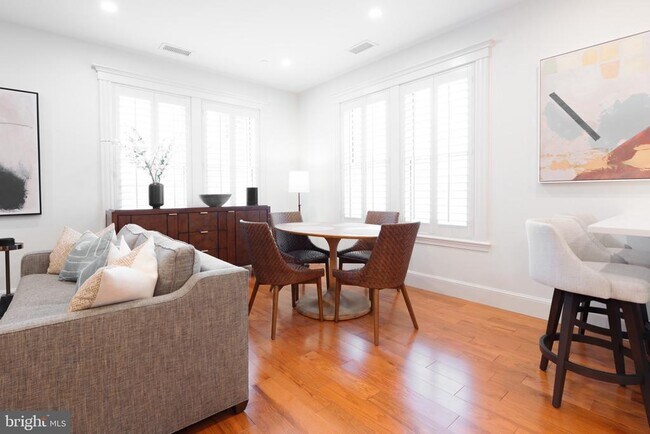 Photo - 1641 R St NW Unit PH