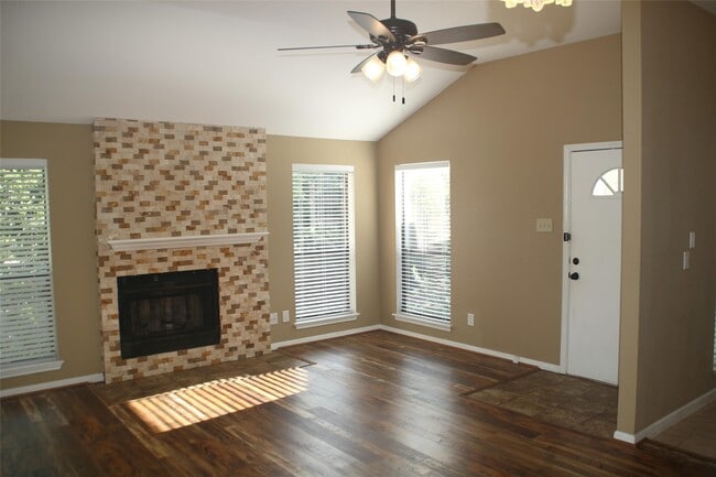 Photo - 3500 Tangle Brush Dr Unit 174