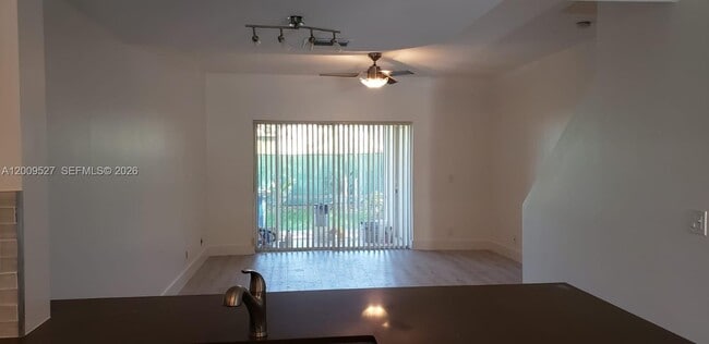 Photo - 16691 Hemingway Dr