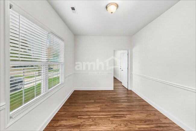 Photo - 1706 Antebellum Dr