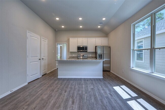 Photo - 11779 White Cedar St