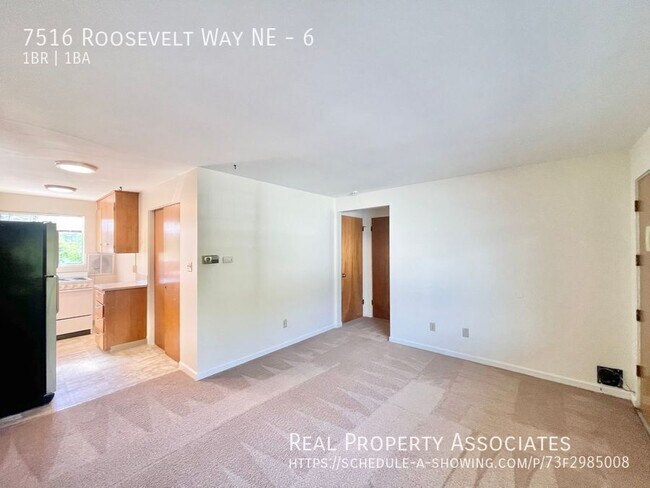 Photo - 7516 Roosevelt Way NE Unidad 6