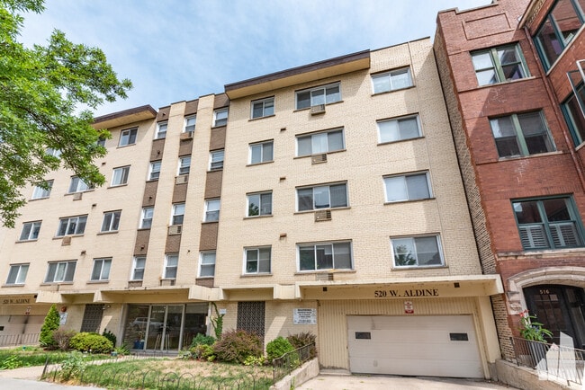Photo - 520 W Aldine Ave Condo Unit 212