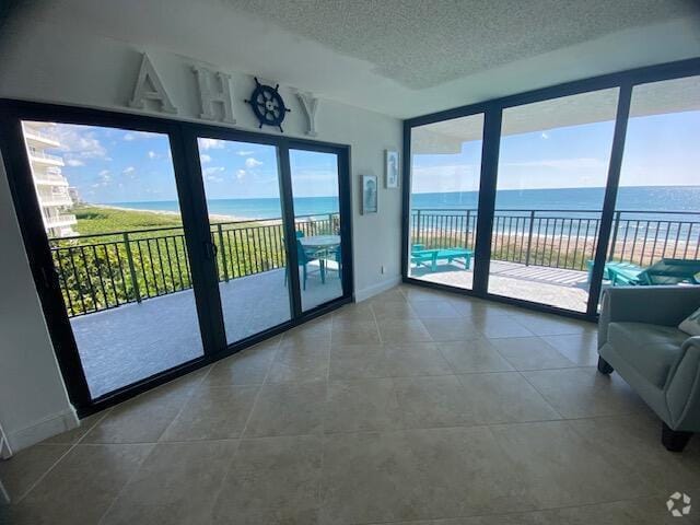 Building Photo - 10102 S Ocean Dr Unit 401 Rental