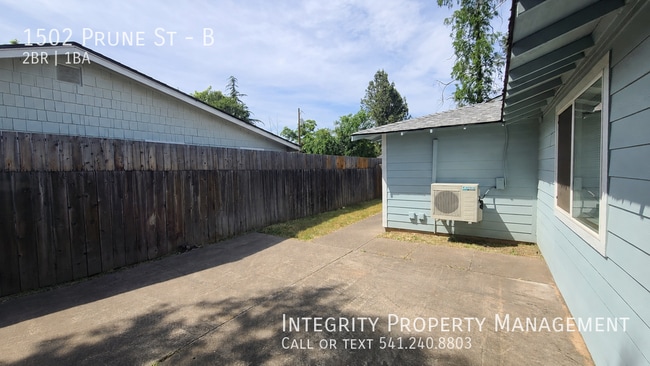 Photo - 1502 Prune St Unit B