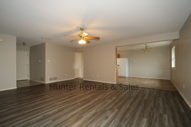 Photo - Hymesa Estates!