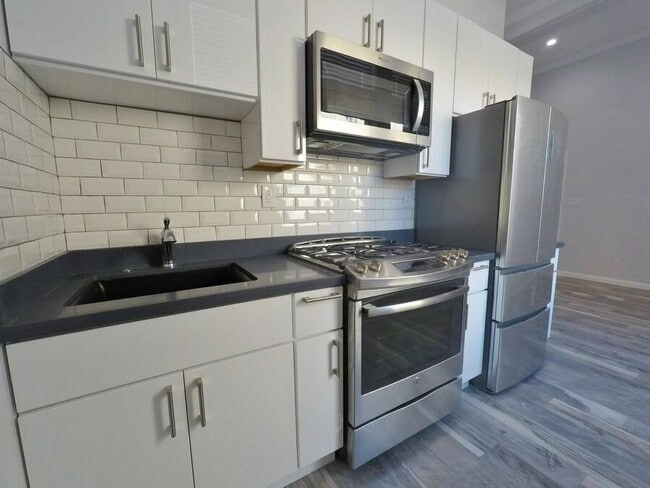 Photo - 518 7th St Unit 11