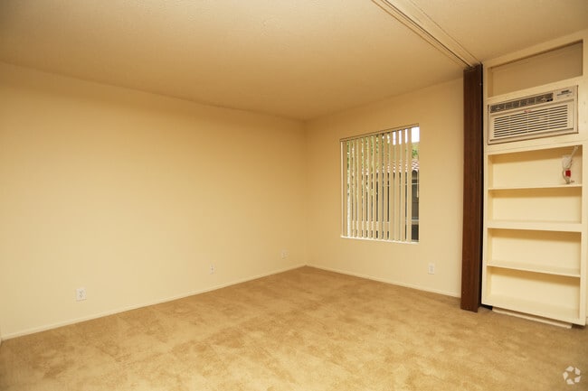 Studio: Sleeping Area