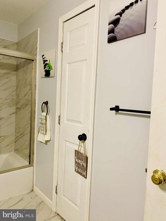 Photo - 2604 Molton Way