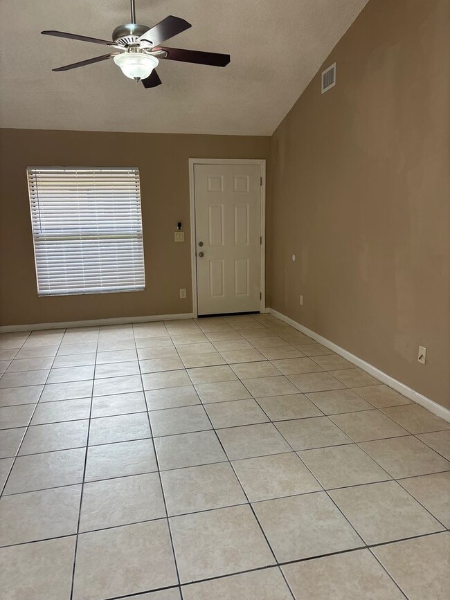 Photo - Available Now in Winter Garden