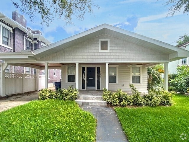 Building Photo - 3007 W San Carlos St Rental