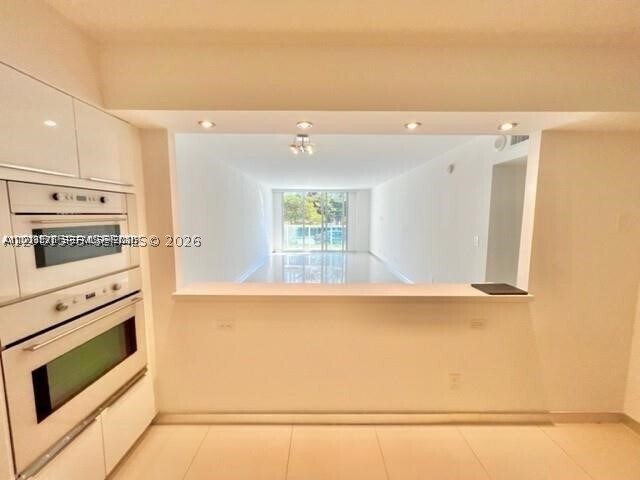 Photo - 19370 Collins Ave Unit 121