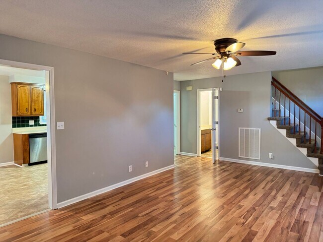 Photo - Centrally Located in St. B! 3 Bedrooms and 2.5 Baths! Fenced Backyard!