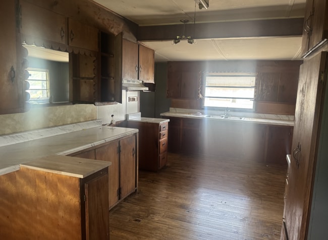 Photo - 6352 Noah Curtis St