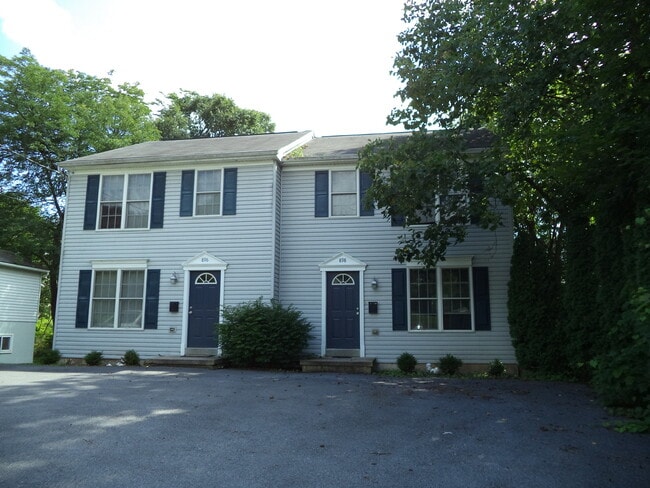 Building Photo - 898 N Allen St Unit 1
