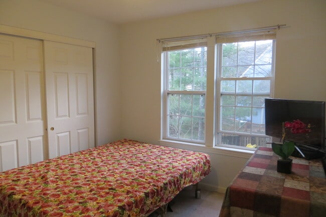 Photo - 64 Lilac Cir