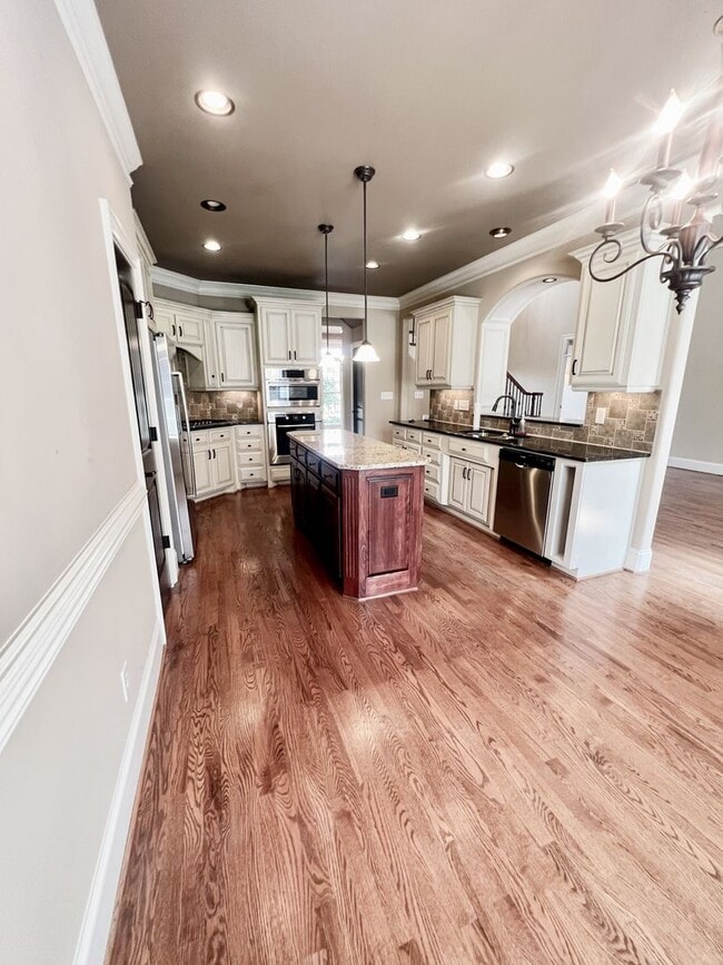 Photo - Beautiful 4-Bedroom Home with 2-Car Garage