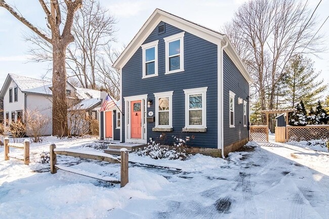 Photo - 40 Mechanic St