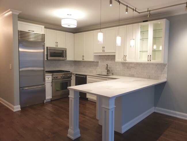 Photo - 21 W Chestnut St Unidad 906