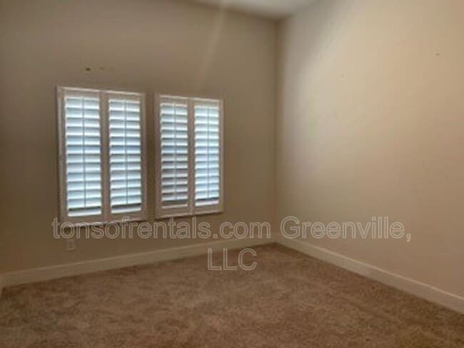 Photo - 34 Galley Ln