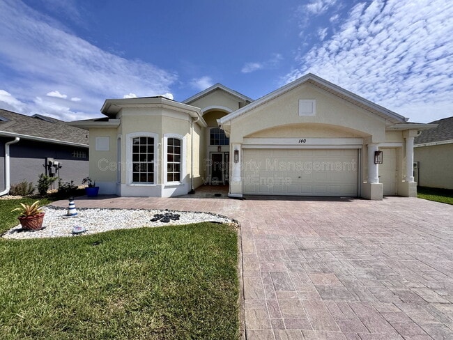 Photo - 140 Moss Ln
