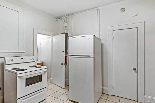 Photo - 201 NW 10th St