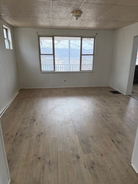 Photo - 1406 Taylor Ave