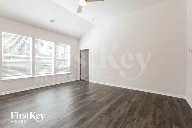 Photo - 1111 Mission Hill Ln