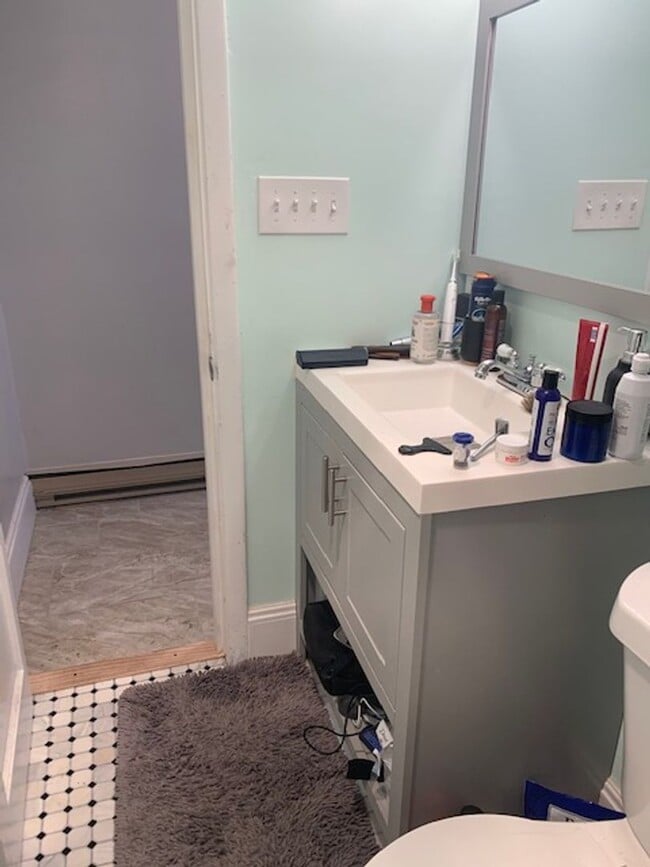 Photo - 1840 Jancey St Unit Apt 2