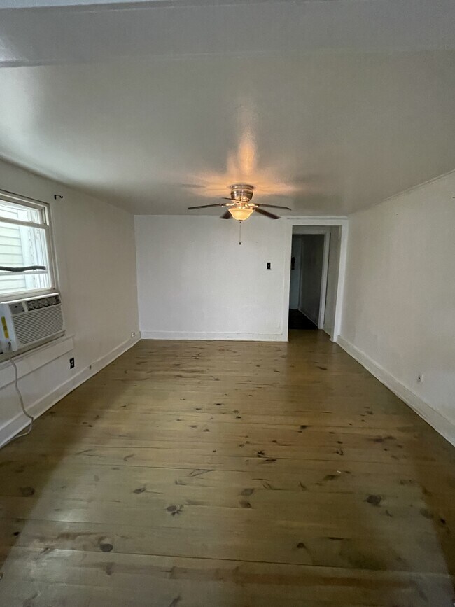 Photo - 4129 Prytania St Unit Lower Left