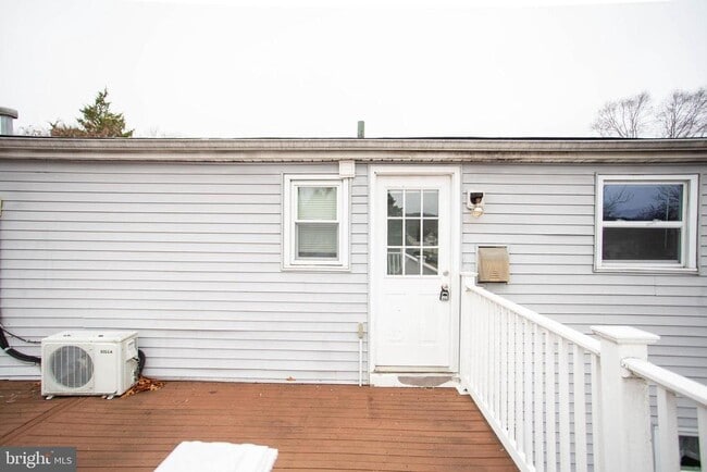 Photo - 1713 Old Black Horse Pike