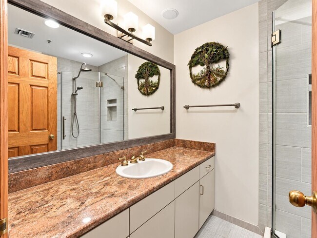 Photo - 72 Park Ave Unit 3B