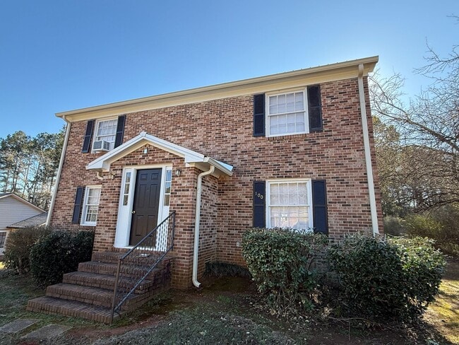 Building Photo - 100/102 Citation Ct Unit 100 Citation Ct