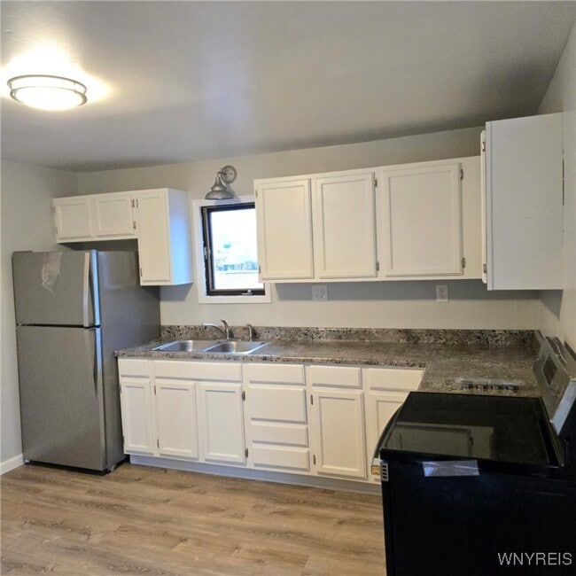 Photo - 3218 North Ave