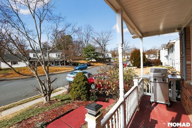 Photo - 14714 Edgewater Dr