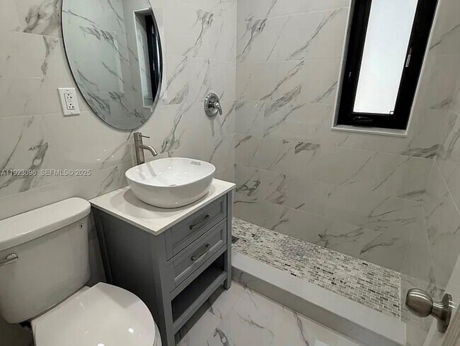 Photo - 430 Malaga Ave Unit 2