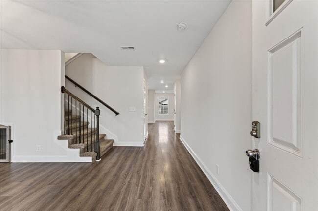 Photo - 214 Copeland Rd
