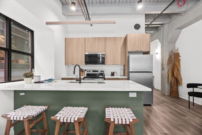 Photo - 131 S Clinton St Unidad 603